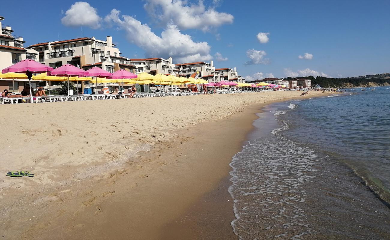 Foto de Playa del Norte de Obzor con arena brillante superficie