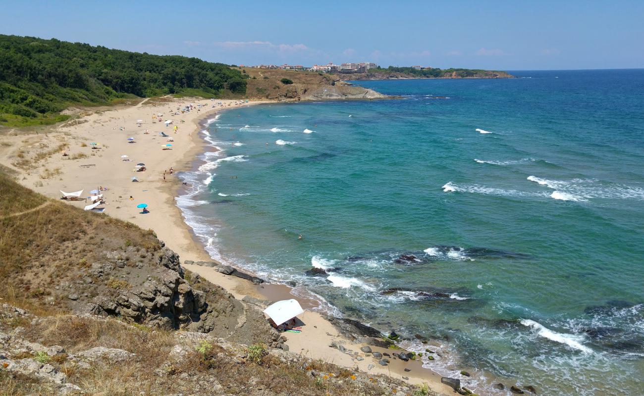 Foto de Lipite beach II con arena brillante superficie