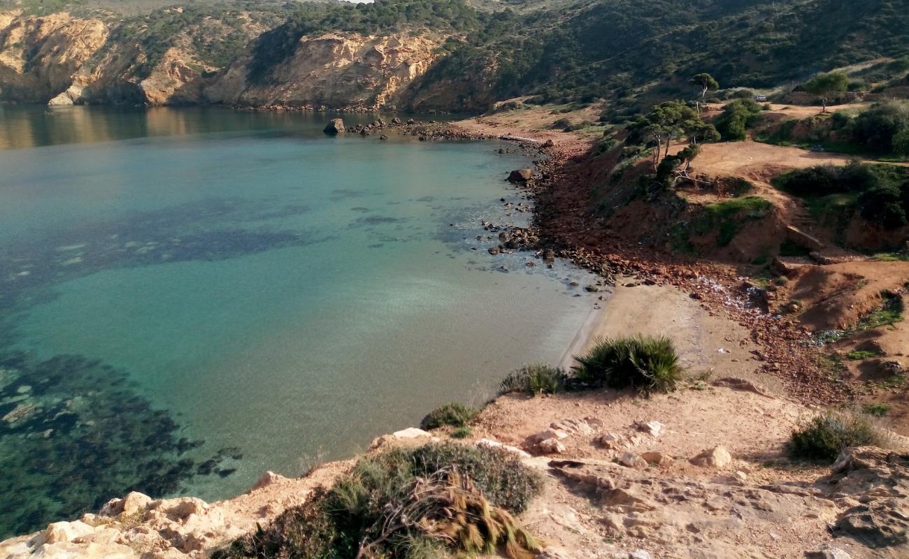 Foto de Mkhalled plage con piedra superficie