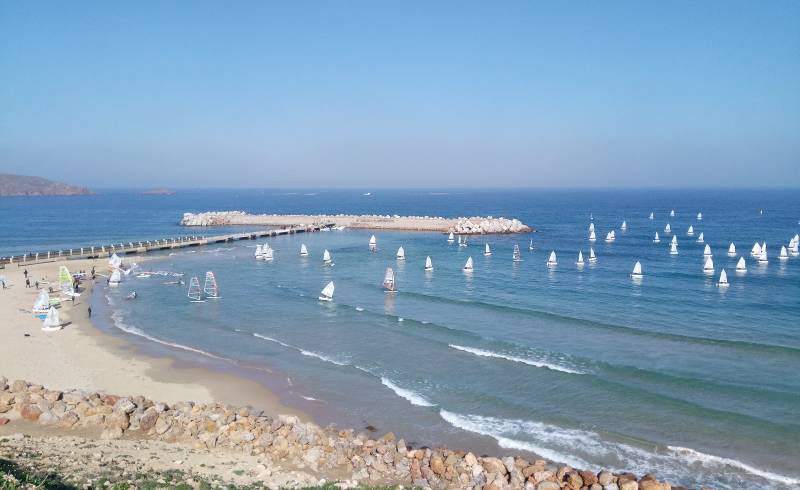 Foto de Les Dunes Plage con arena brillante superficie