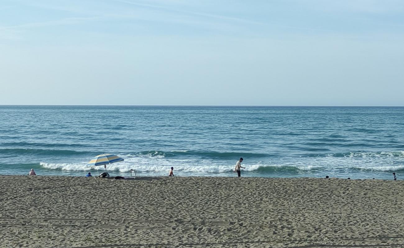 Foto de Plage Bazoul con arena brillante superficie