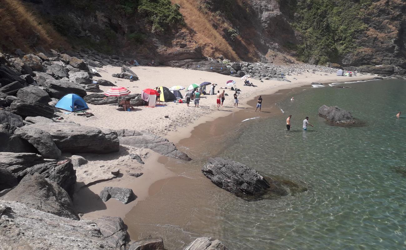 Foto de Plage Remila con arena brillante superficie