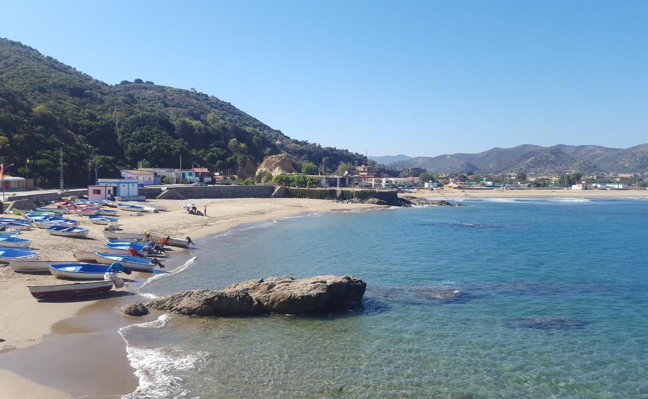 Foto de Plage sable d'or con arena brillante superficie