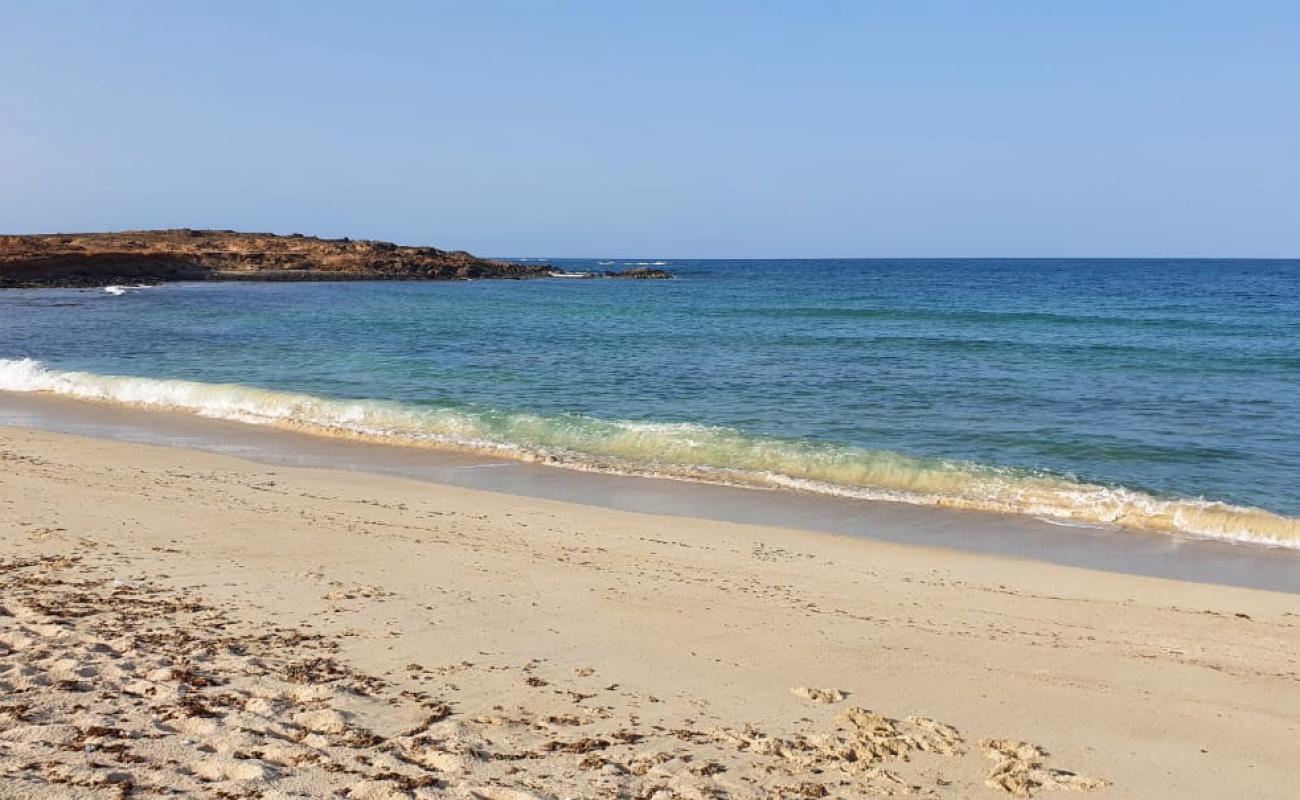 Foto de Praia das Gatas con arena fina y guijarros superficie