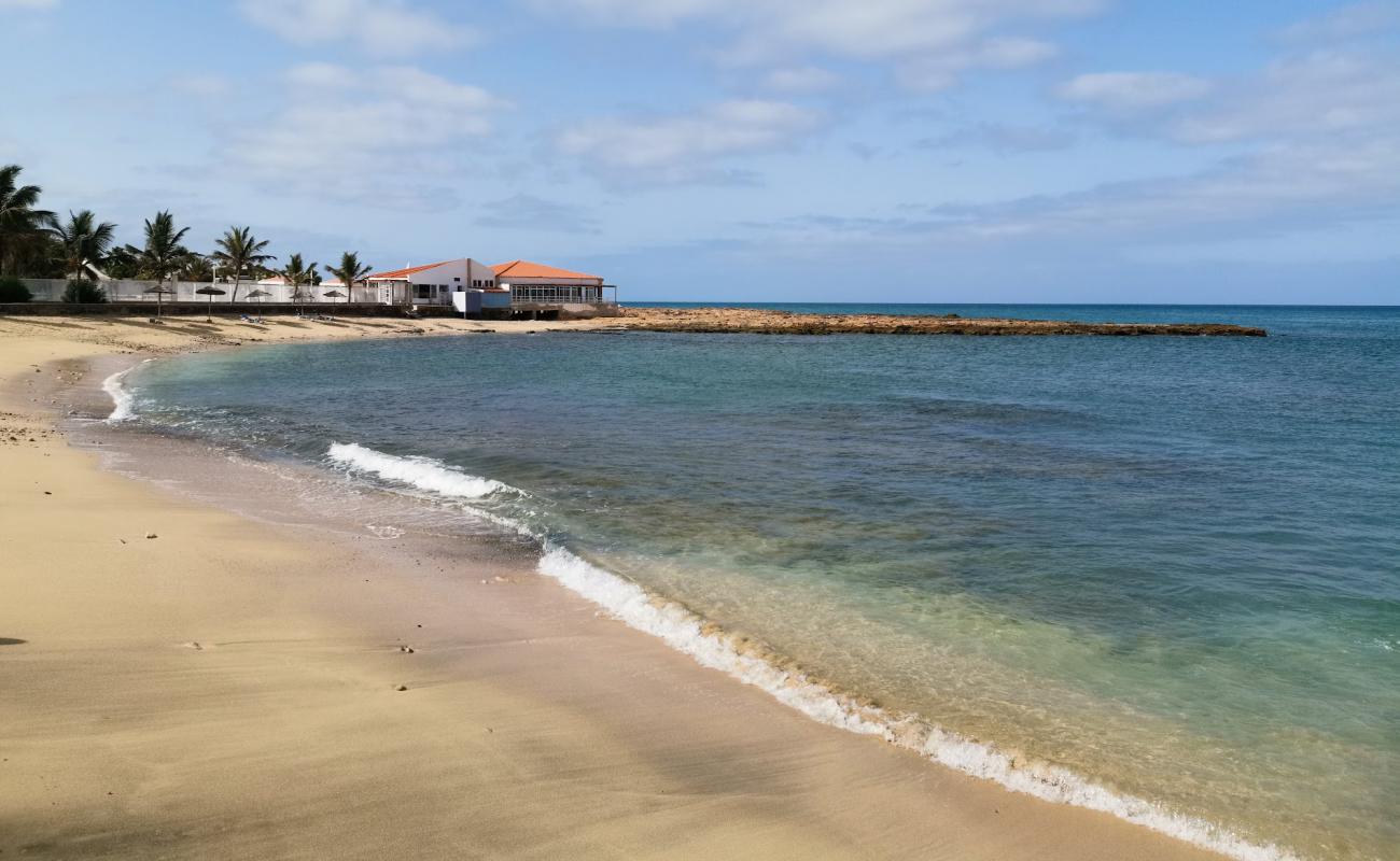 Foto de Playa de murdeira con arena brillante superficie