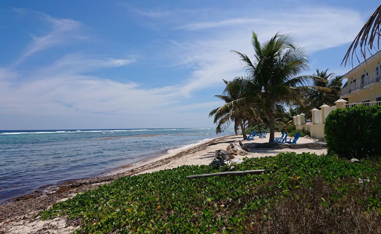 Foto de Bodden beach con brillante arena fina superficie