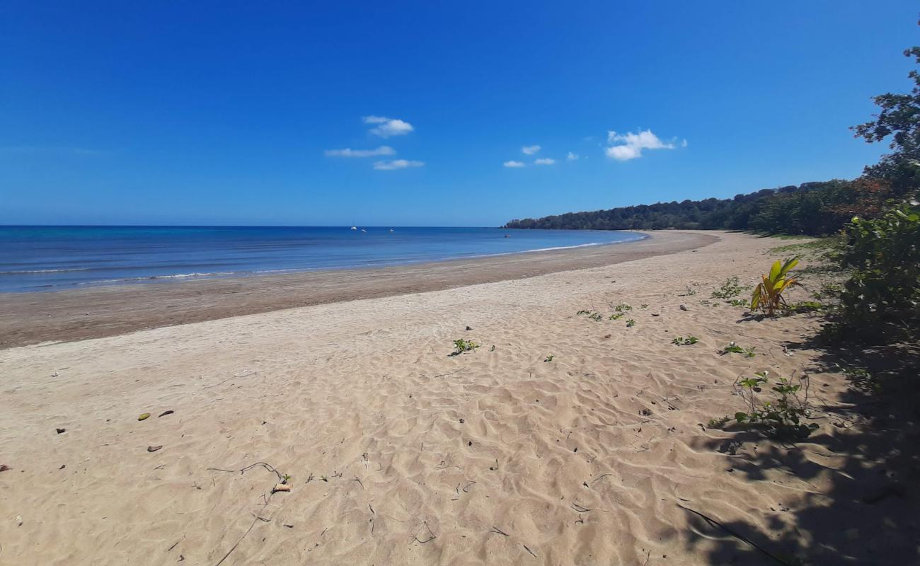 Foto de Mtsanga Foumbouni Beach con arena brillante superficie