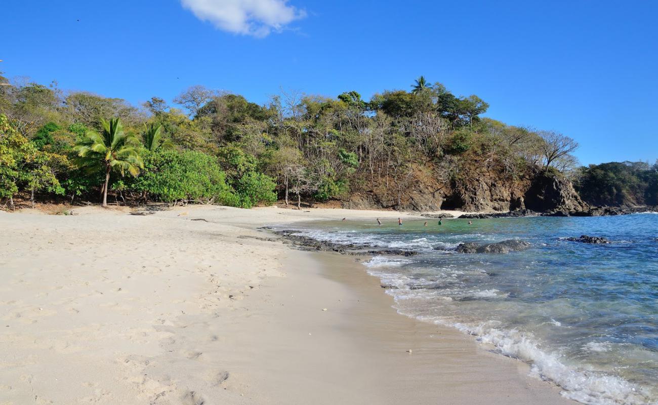 Foto de San Juanillo Beach con arena brillante superficie