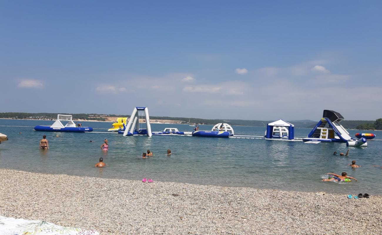 Foto de Lanterna beach con guijarro fino claro superficie