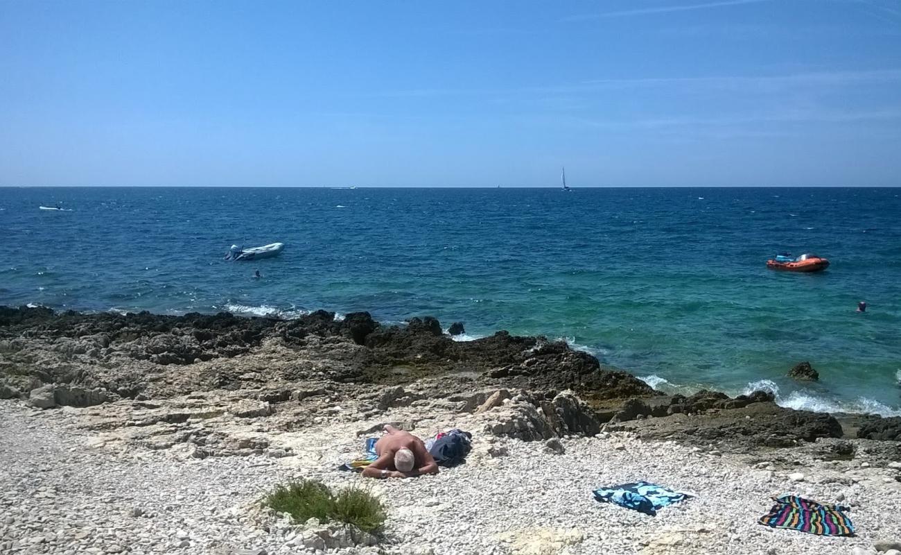 Foto de Punta Kriz beach con piedra superficie