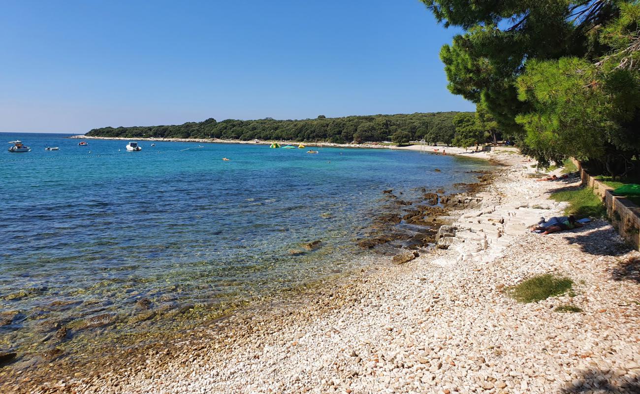 Foto de Sv. Jakov beach con guijarro ligero superficie