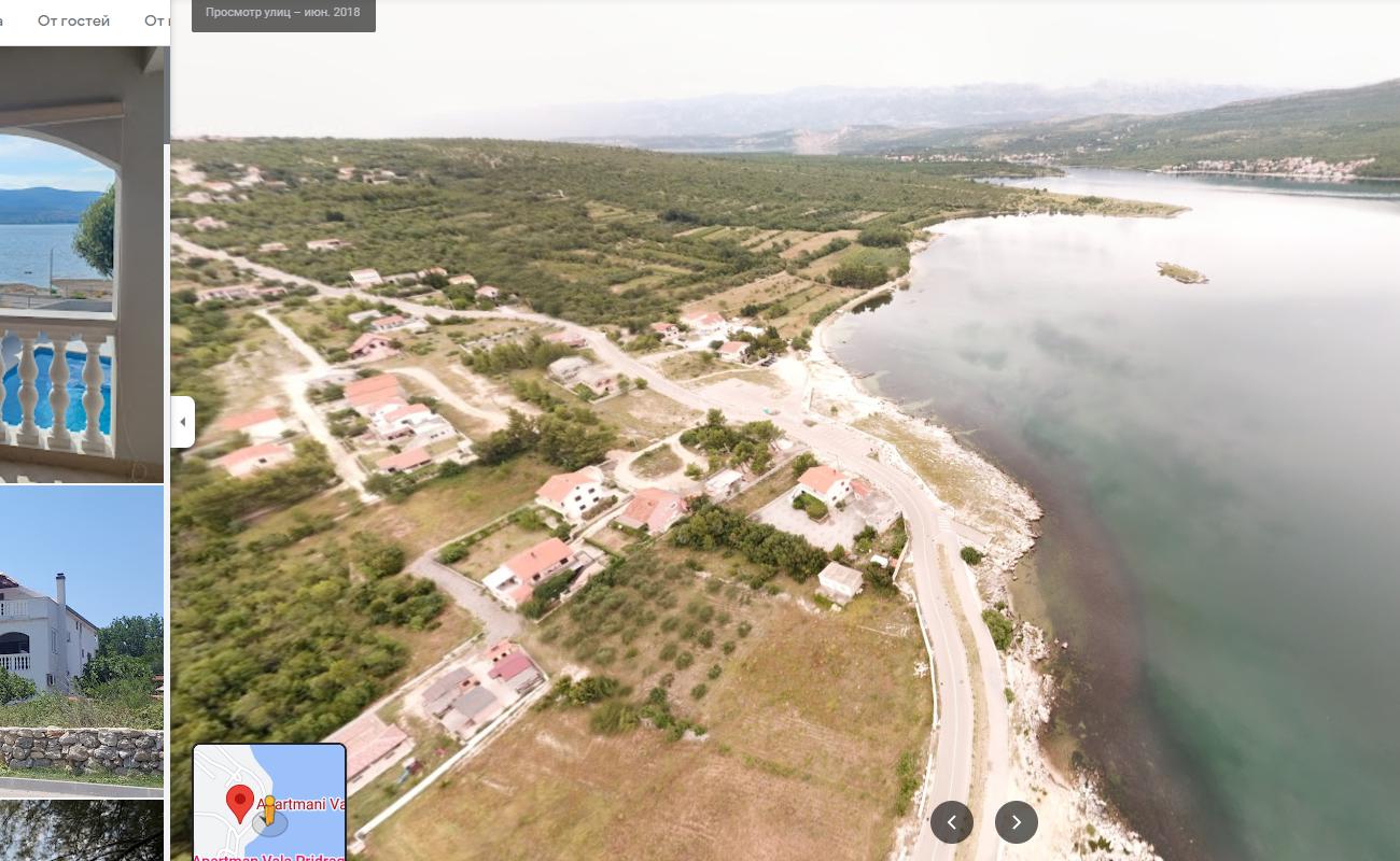 Foto de Bukva beach II con agua verde claro superficie