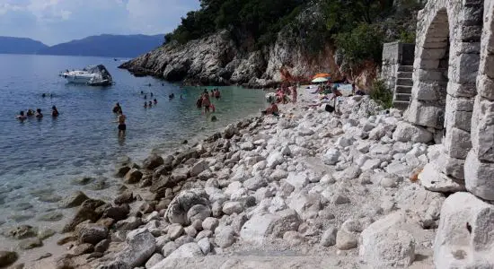 Dragozetici beach