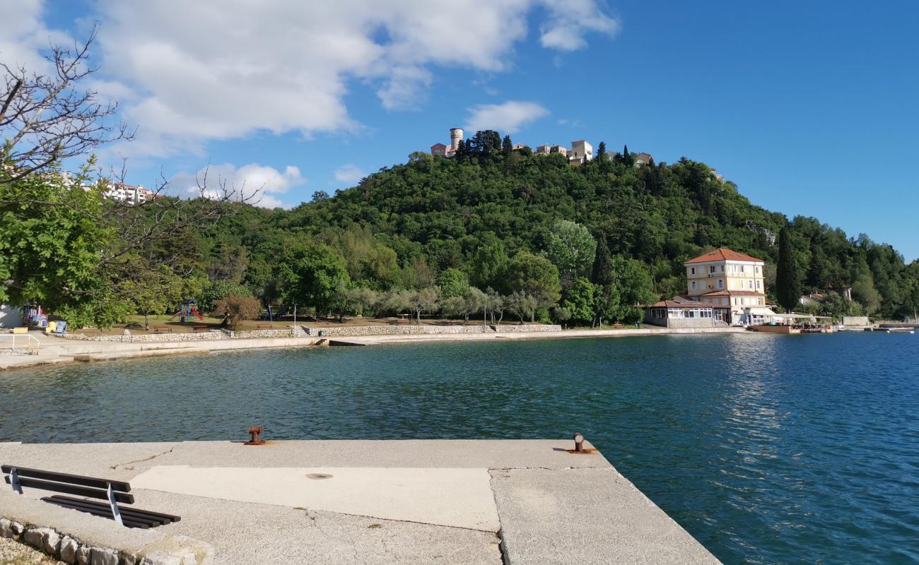 Foto de Hotel Ucka beach con hormigón superficie