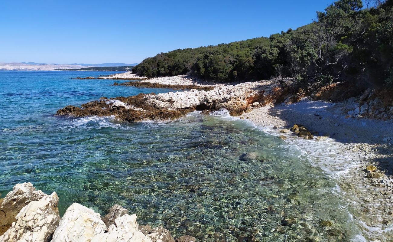 Foto de Uvala Valsika con piedra superficie