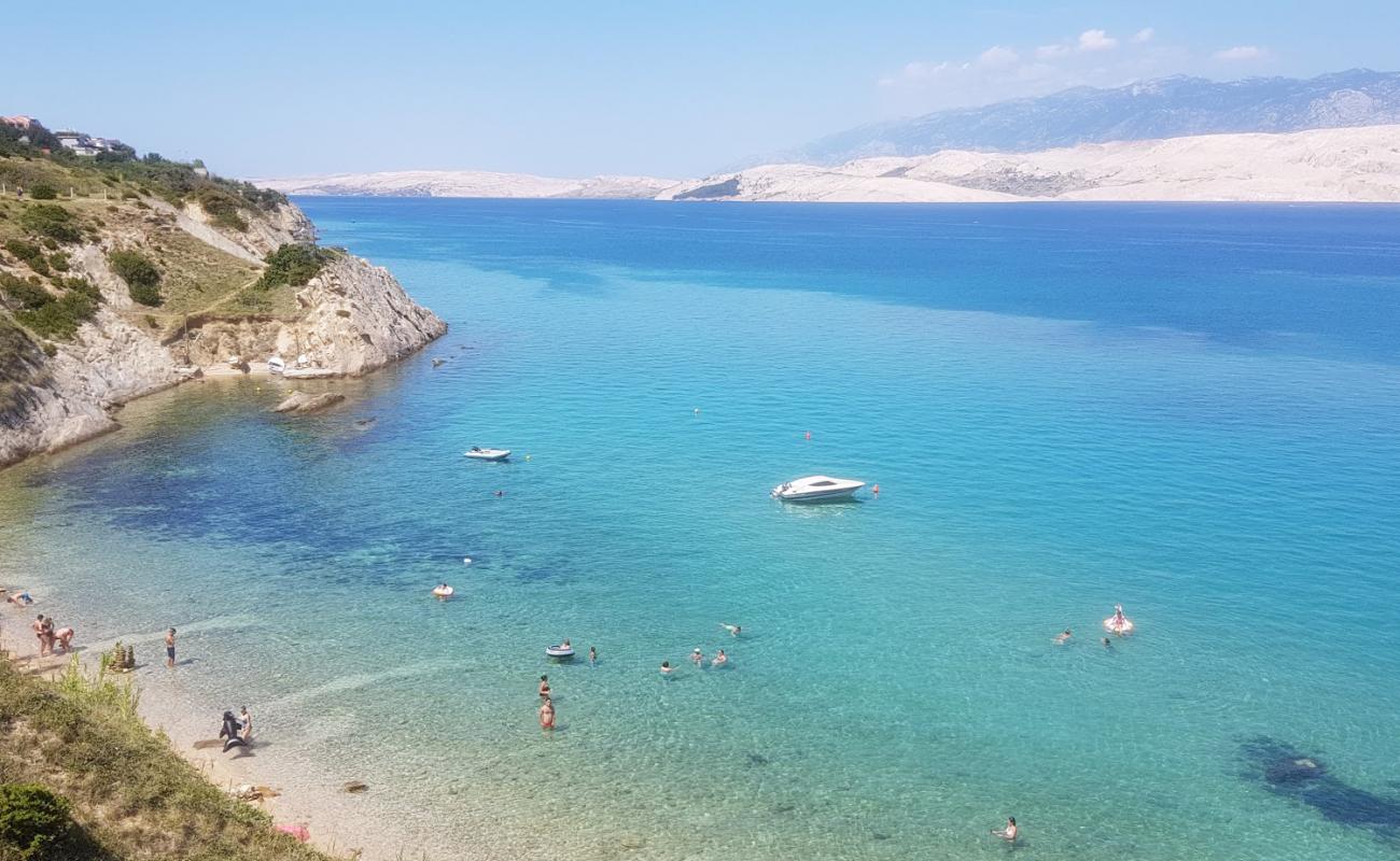 Foto de Kozlinjak beach con guijarro fino claro superficie