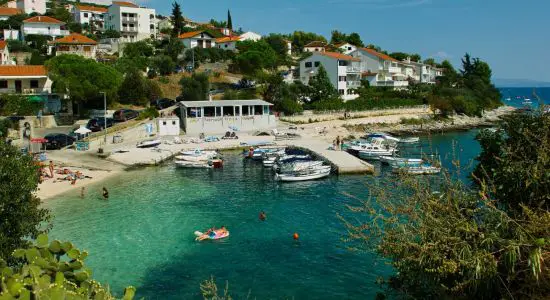 Mavarstica beach