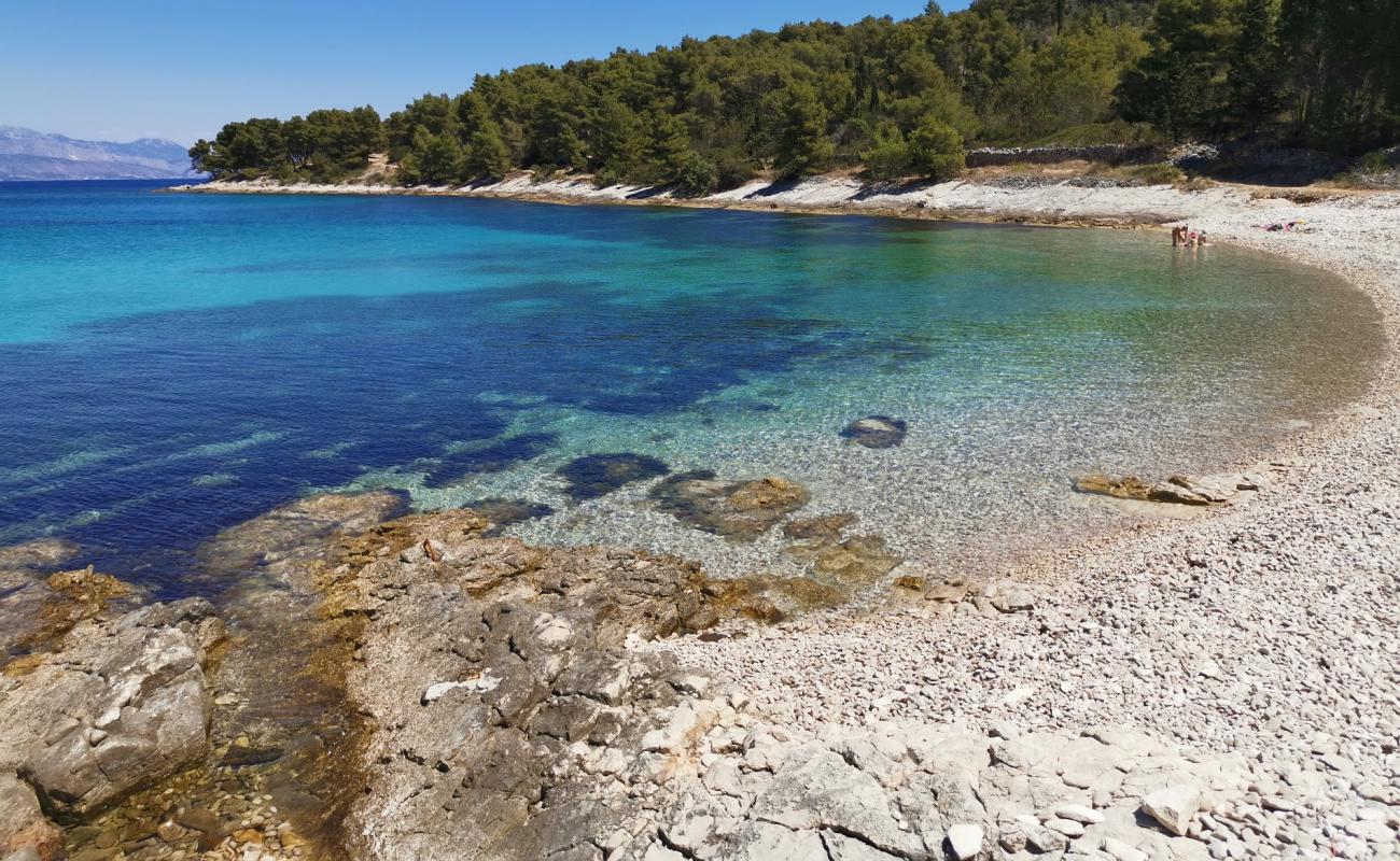 Foto de Borak Bay con guijarro ligero superficie