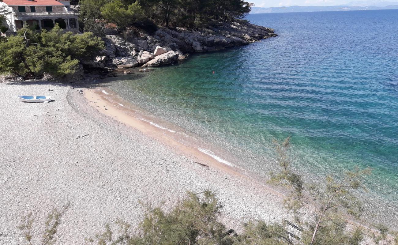 Foto de Robinson beach con guijarro fino claro superficie