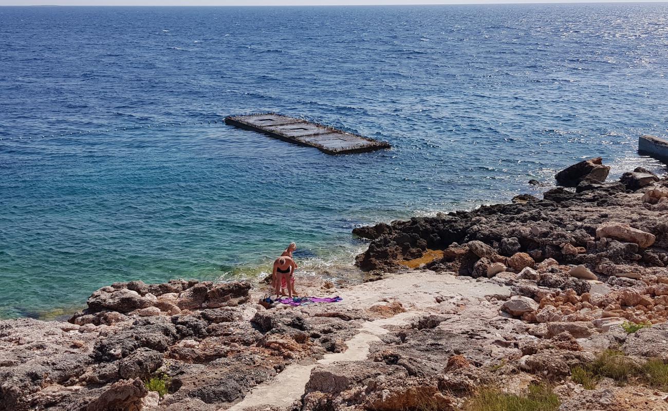 Foto de Sveta Nedjelja beach con piedra superficie