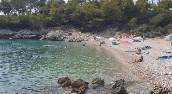 Notos Hvar beach