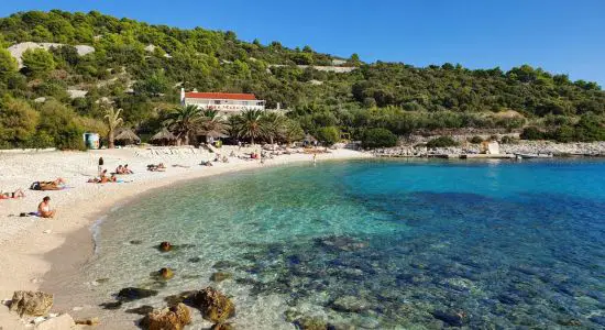 Playa de Pokonji dol