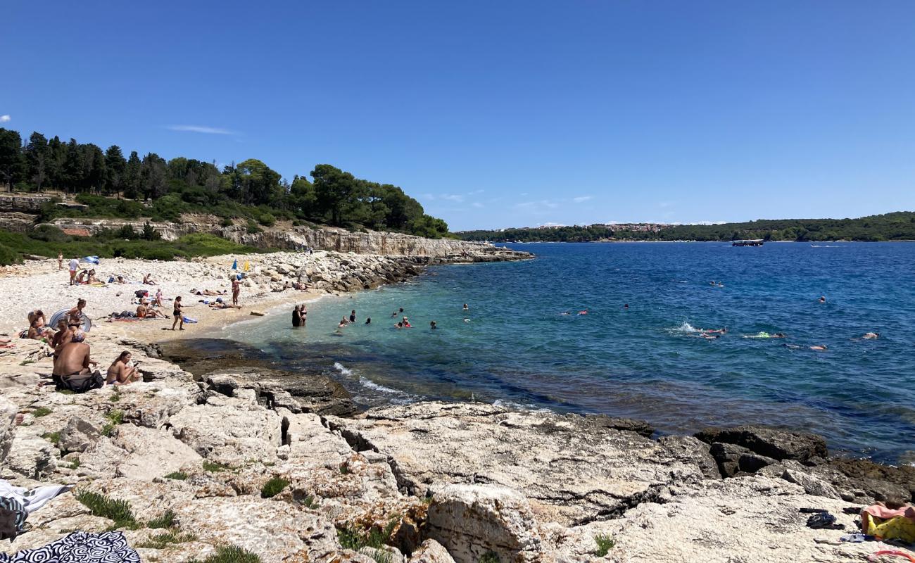 Foto de Saint Jerolim Beach con piedra superficie