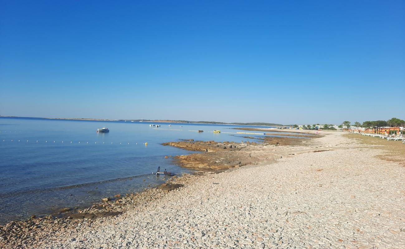 Foto de Kazela Beach con piedra superficie