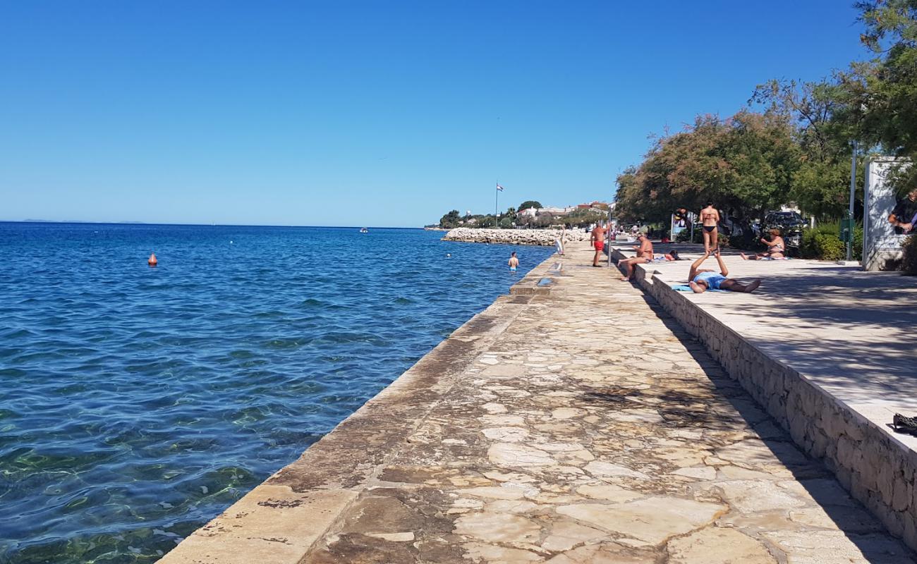 Foto de Diklo Village Beach con hormigón superficie