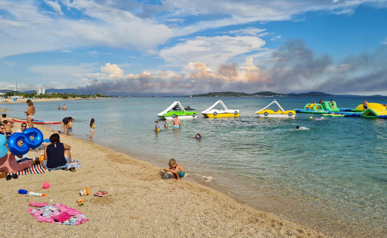 Foto de Tribunj Beach con piedra superficie