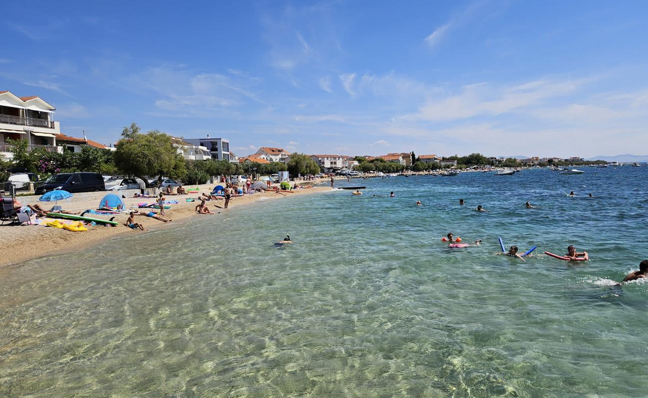 Foto de Beach Lovetovo con guijarro fino claro superficie