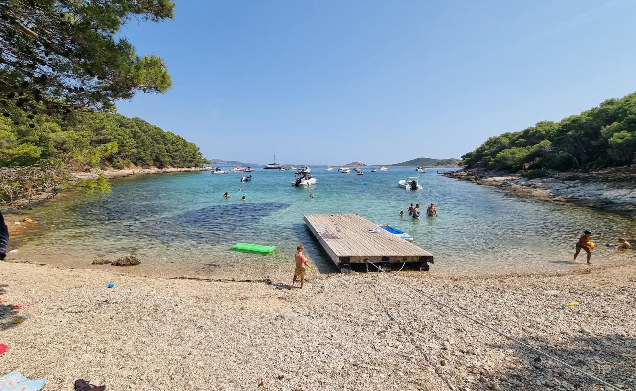 Foto de Kranje Beach, Vrgada con piedra superficie