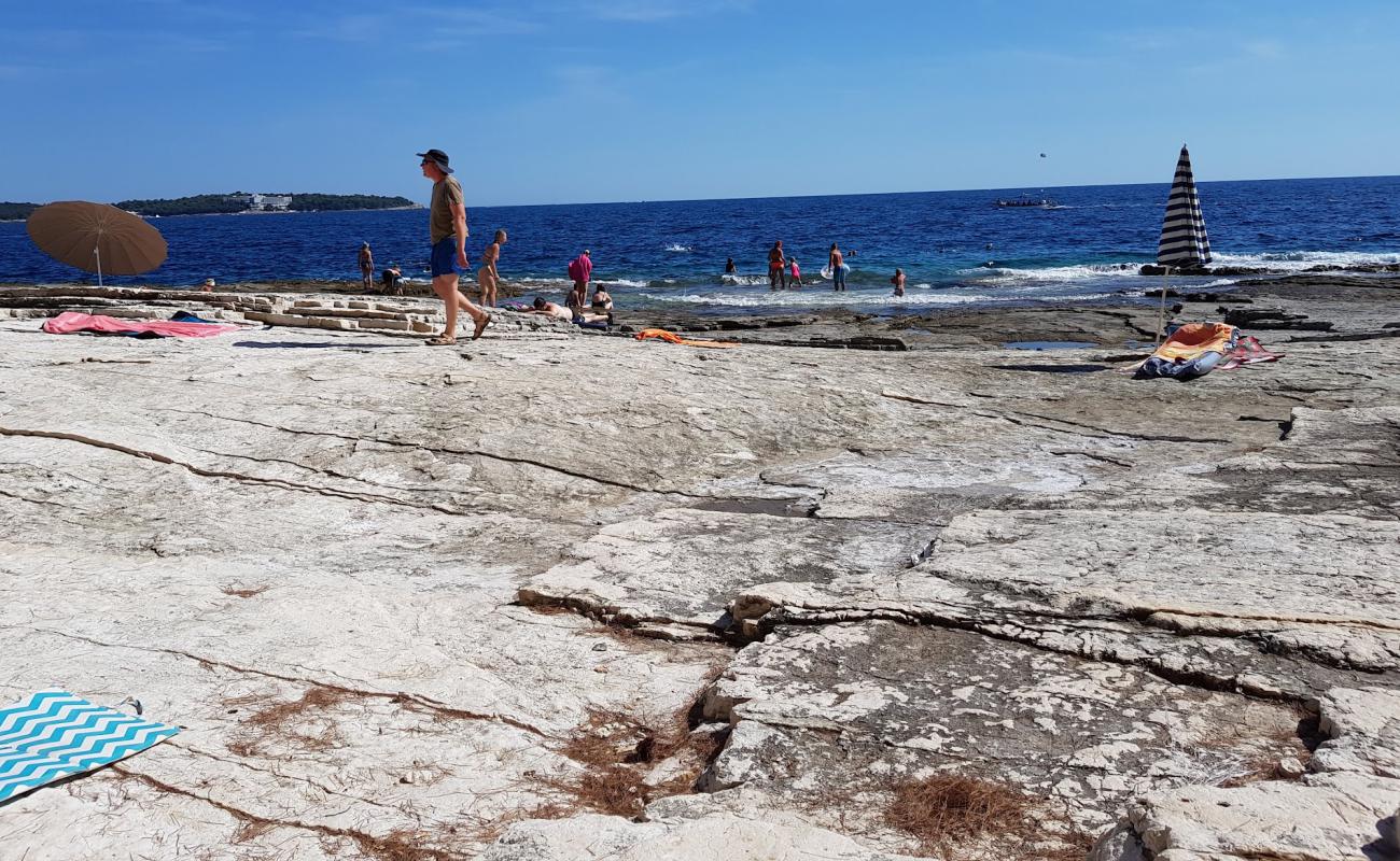 Foto de Beach AC Stoja con piedra superficie