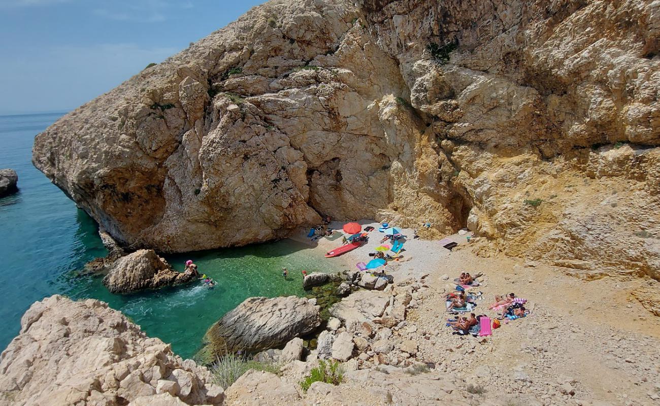 Foto de Panko Beach con guijarro ligero superficie