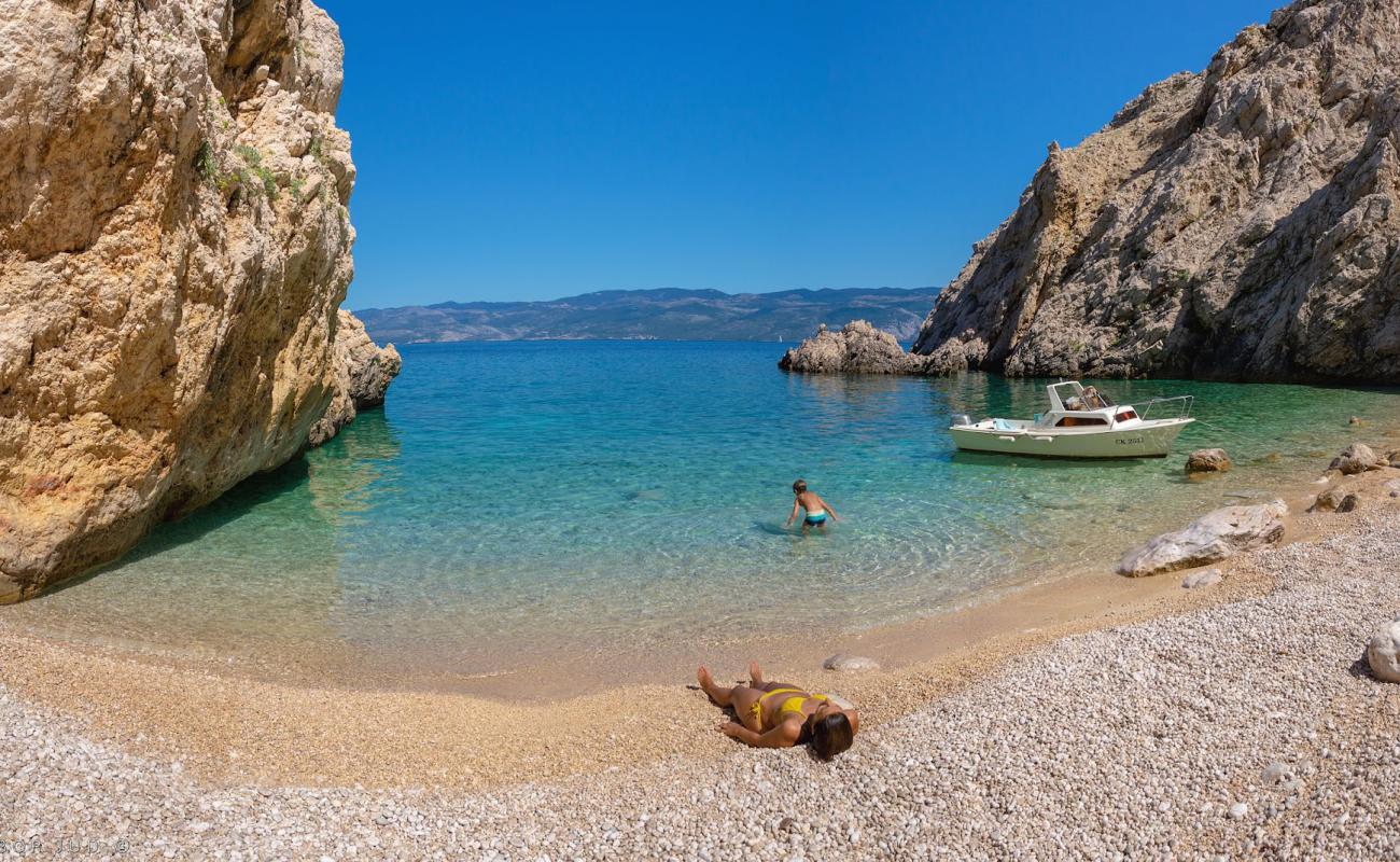 Foto de Uvala Jasenova con piedra superficie