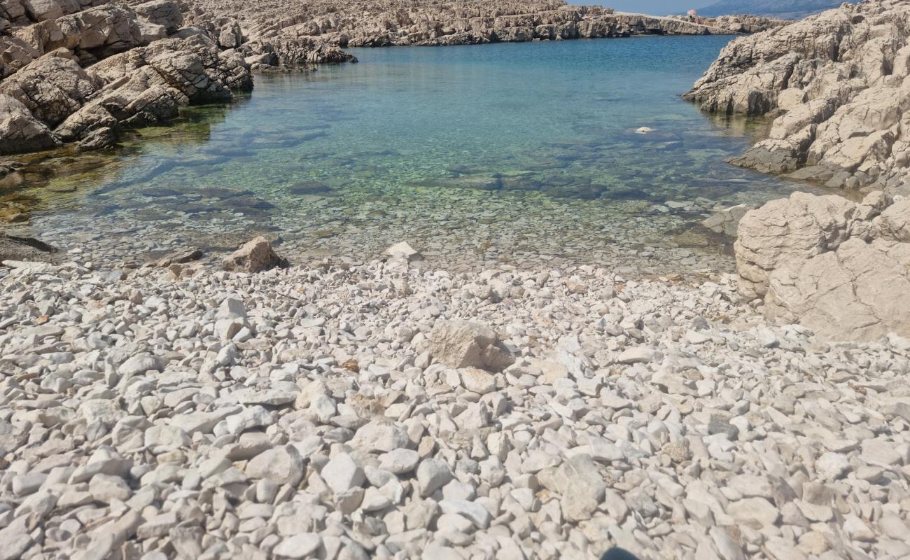 Foto de Nudist Beach Jadra con piedra superficie