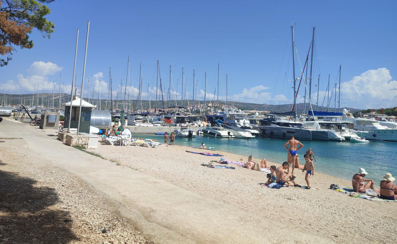 Foto de Marina Frapa Beach con guijarro fino gris superficie