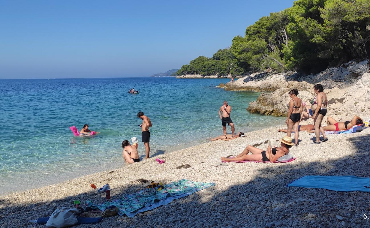 Foto de Beach Malinka con piedra superficie