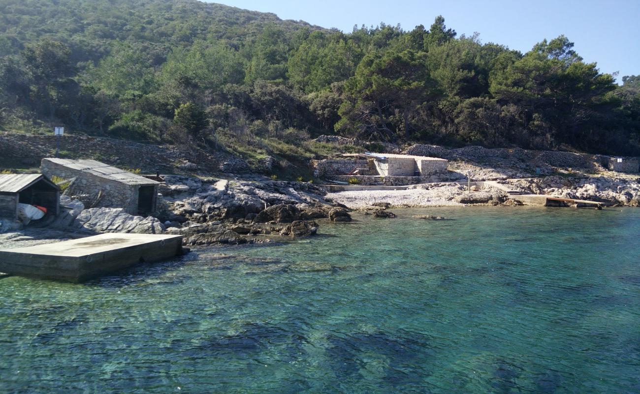 Foto de Cunski Beach con piedra superficie