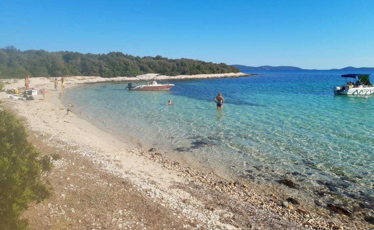 Foto de Plaza Siroki Bok con arena fina y guijarros superficie