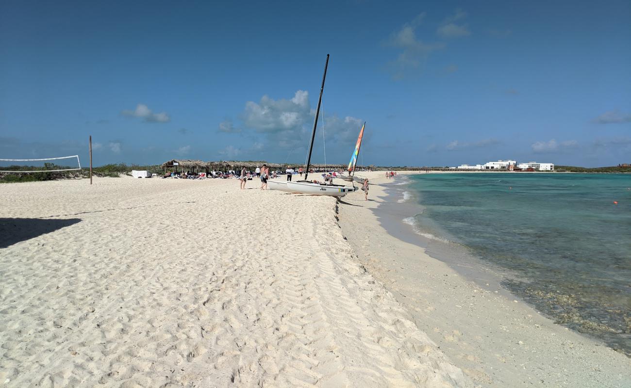 Foto de Playa Pilar II con brillante arena fina superficie