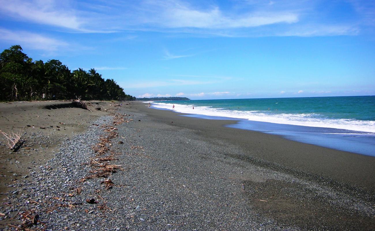 Foto de Playa Duaba con arena brillante superficie