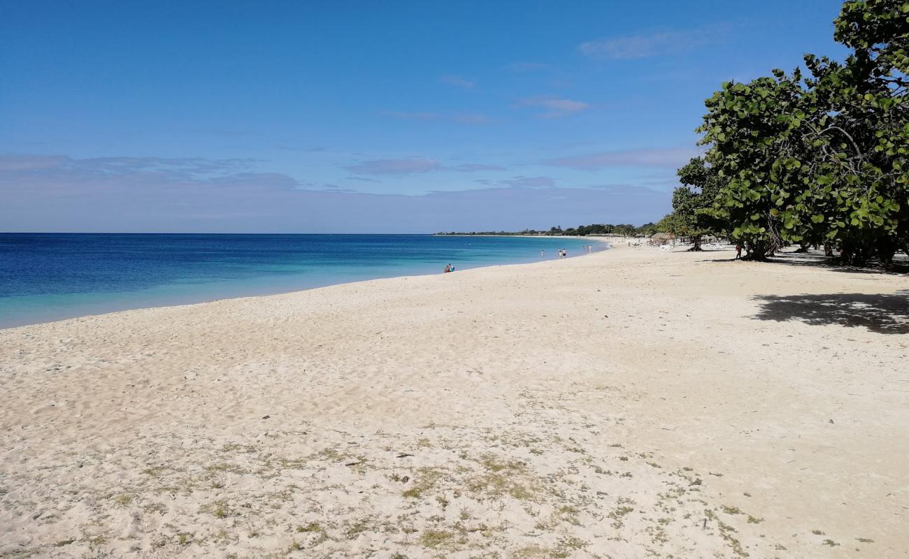 Foto de Playa Ancon con arena brillante superficie