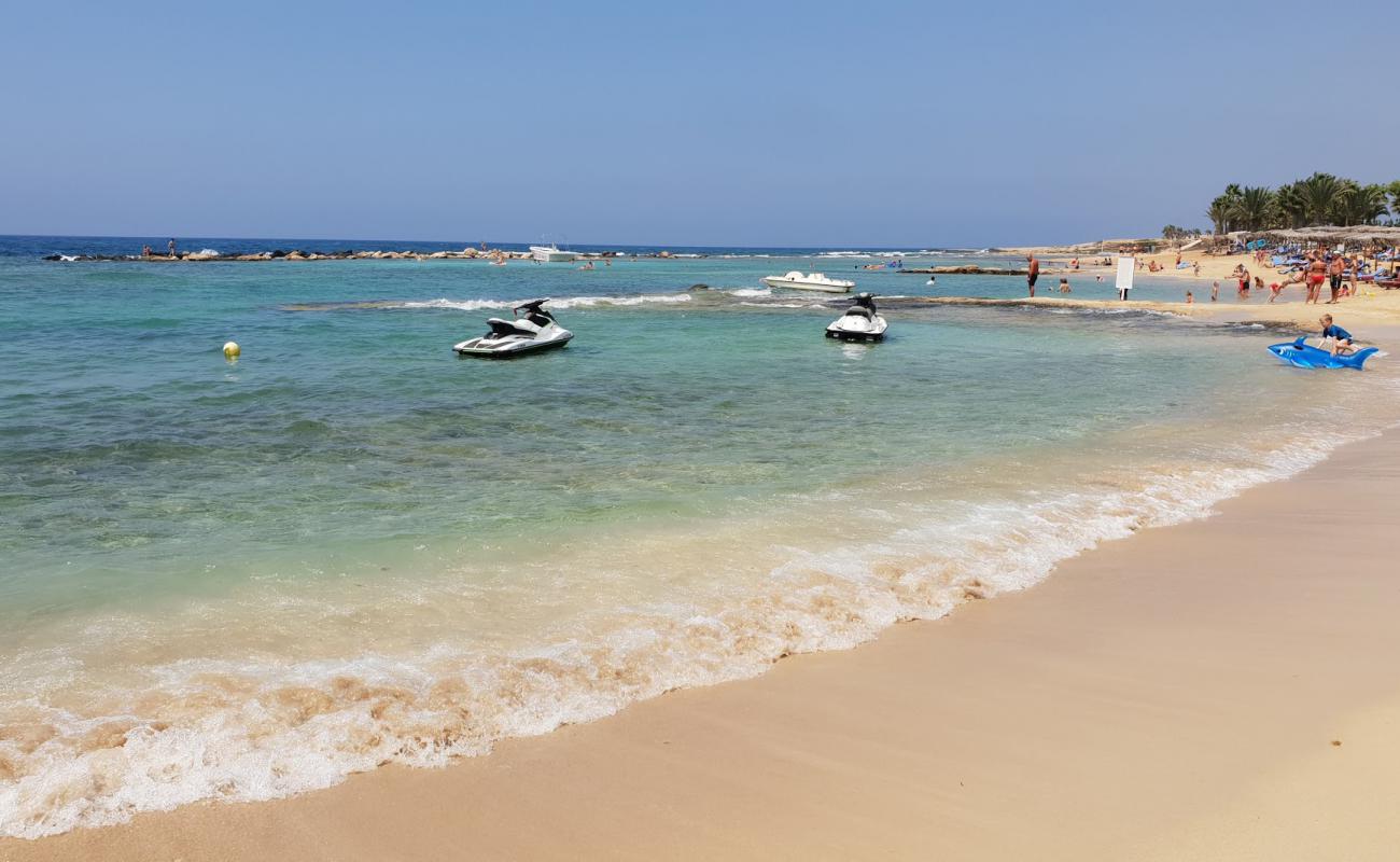 Foto de Playa Limnara con arena brillante superficie