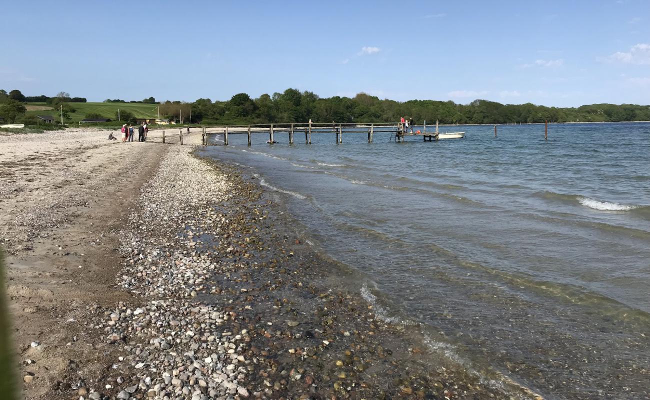 Foto de Vemmingbund Beach con arena fina y guijarros superficie