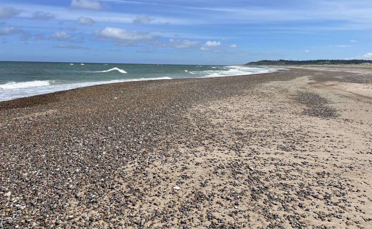 Foto de Gronne Beach con arena brillante superficie