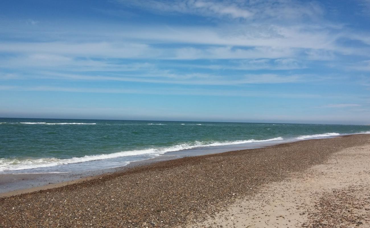 Foto de Kollerup Beach con arena fina y guijarros superficie