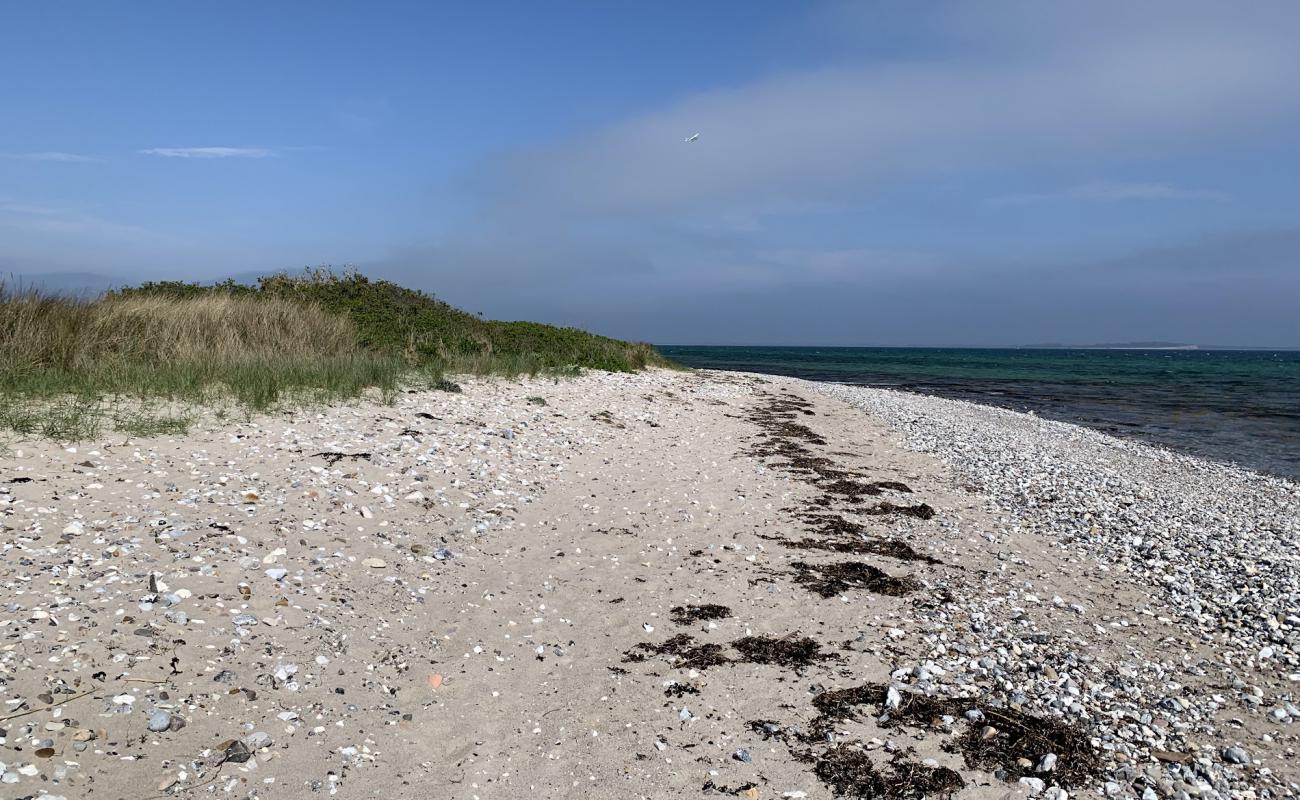 Foto de Erikhale Beach con arena fina y guijarros superficie