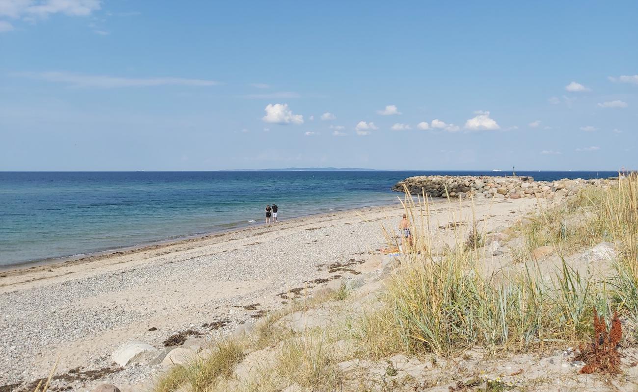 Foto de Gilleleje Beach con arena fina y guijarros superficie