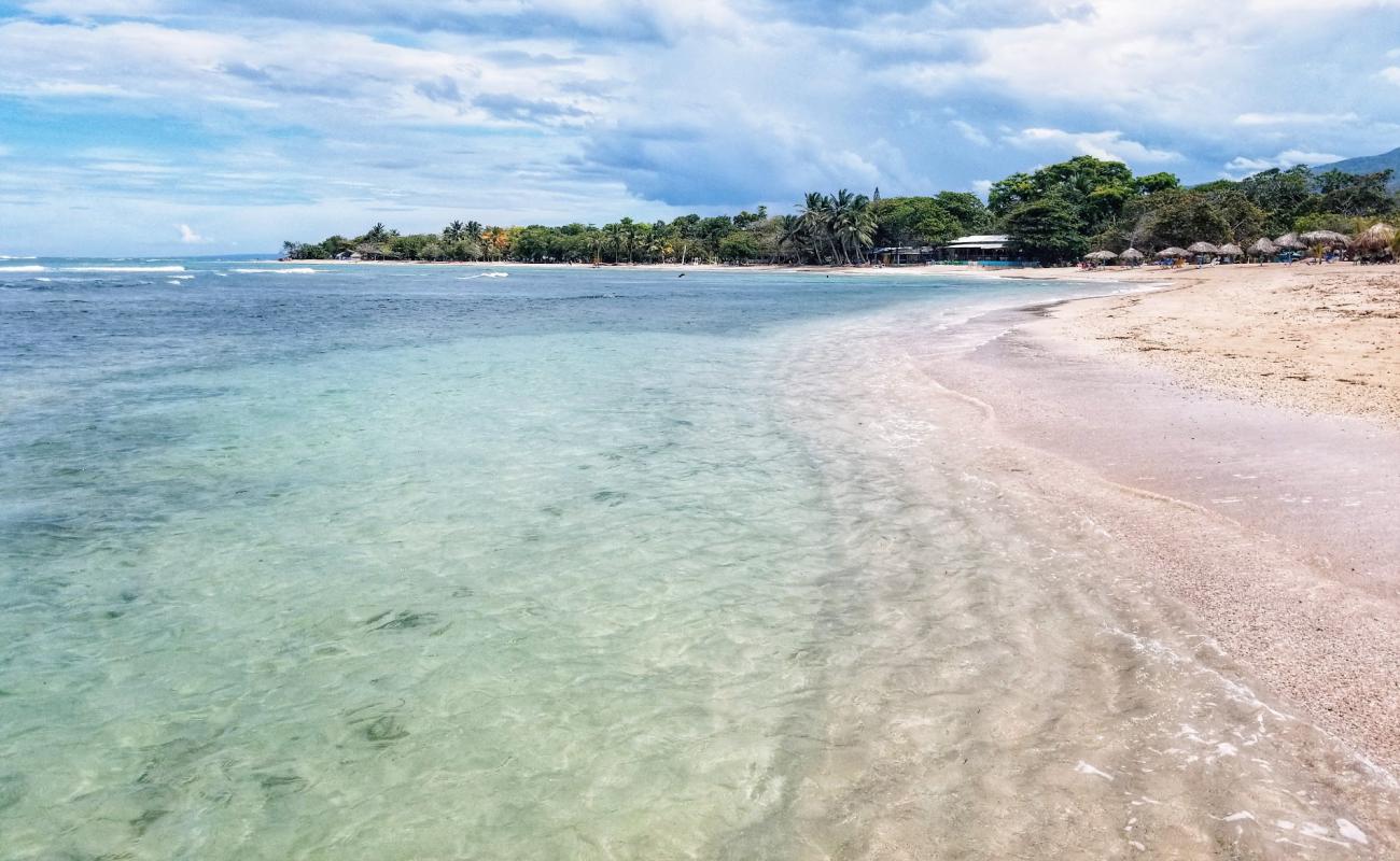 Foto de Playa Grande con arena brillante superficie